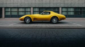 Vintage car collecting draws enthusiasts across...