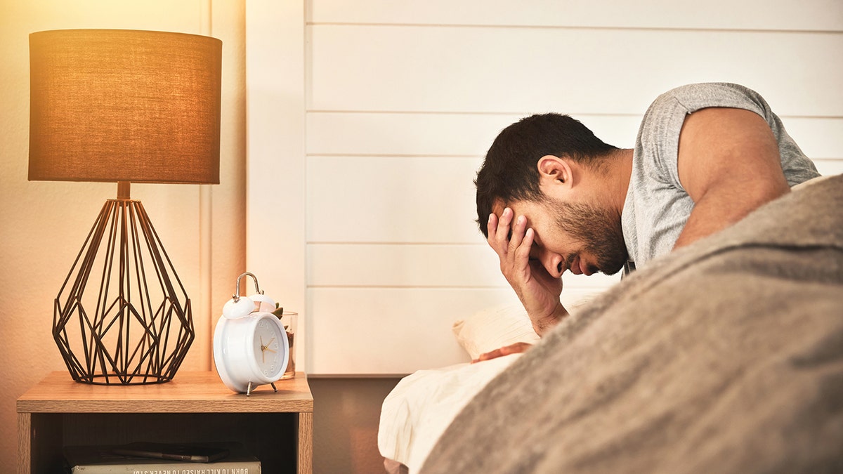Sleep expert shares cooling techniques for...